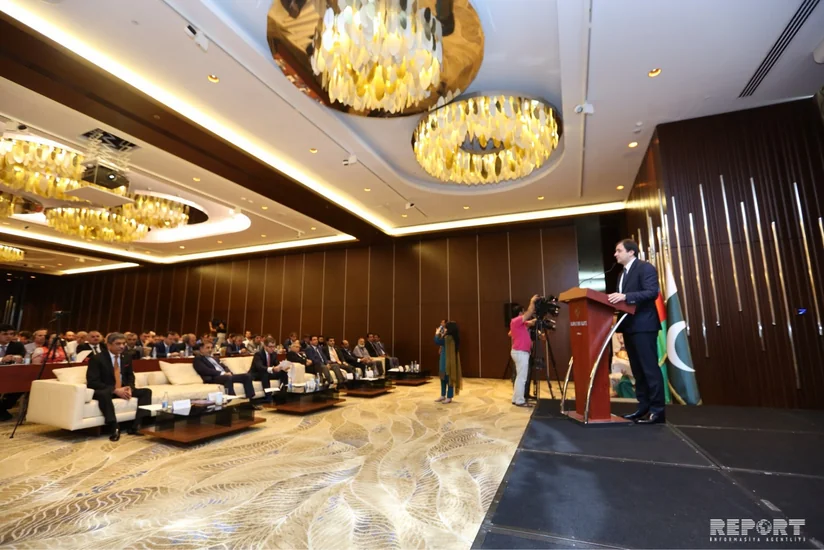 Azerbaijan-Pakistan business forum is held in Baku