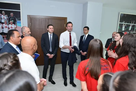 Azərbaycan Voleybol Federasiyası və CEV rəsmiləri milli üzvləri ilə görüşüblər