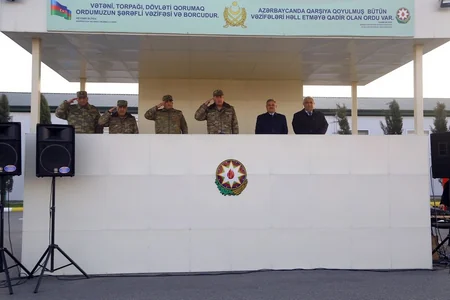 Generallar Od çərşənbəsini əsgərlərlə birlikdə qeyd etdi - FOTO - VİDEO