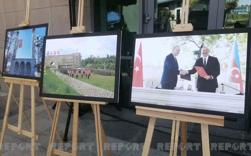 В Стамбуле открылась фотовыставка “Шуша - культурная столица тюркского мира