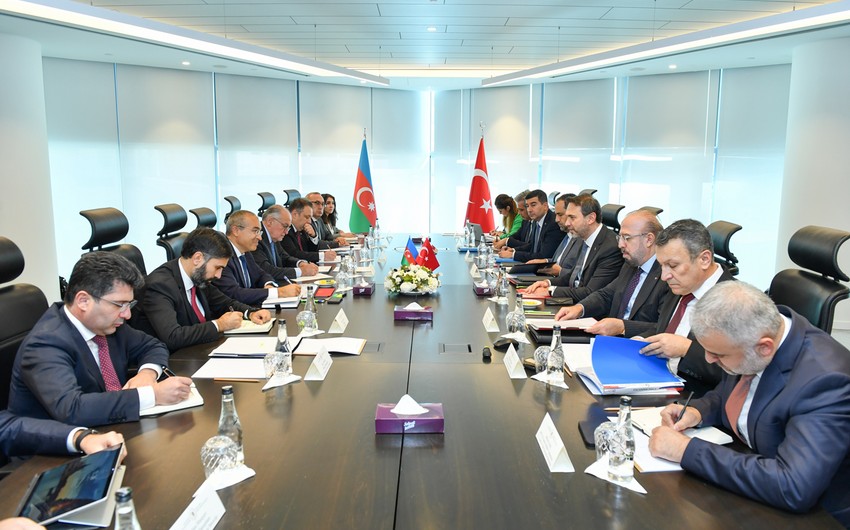 Azərbaycan və Türkiyə enerji əməkdaşlığının inkişafını müzakirə edib