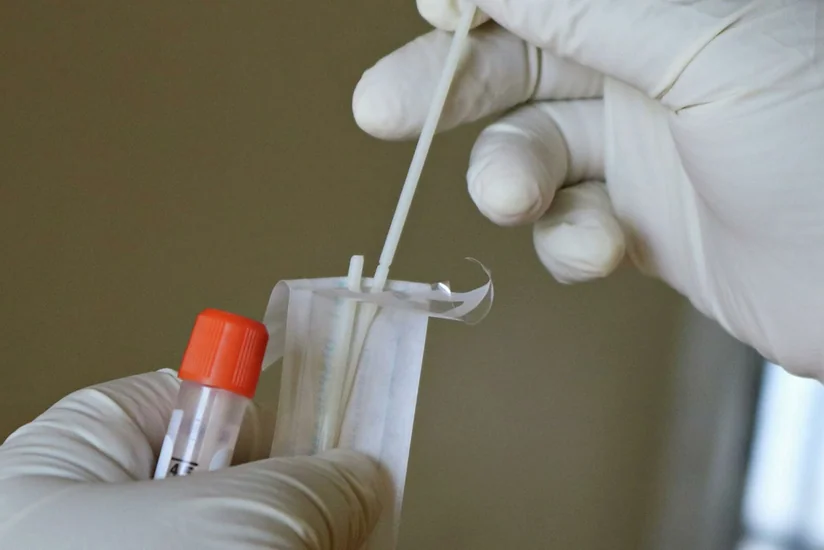 Узбекистан вновь ввел обязательные тесты на коронавирус при въезде в страну