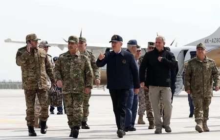 Zakir Həsənov: Azərbaycan və Türkiyənin ortaq hərbi təlimləri uğurla başa çatıb