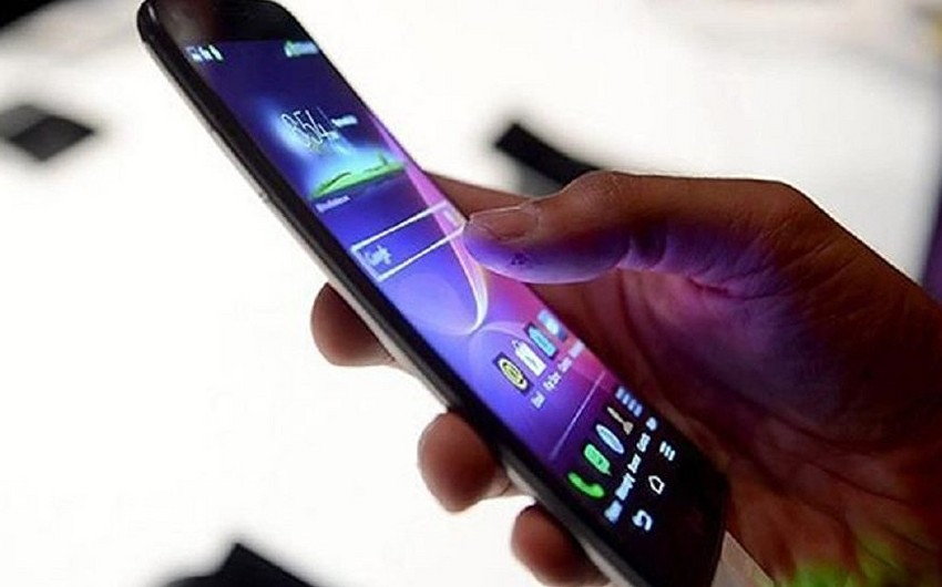 Azerbaijan-based mobile operators earn AZN 718M