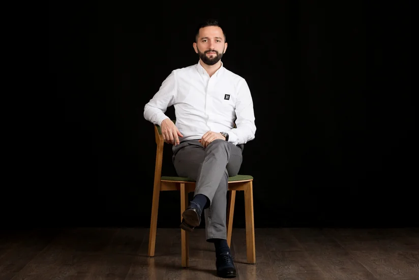 “EY İlin İş Adamı” müsabiqəsinin mükafatçısı Baba Ağayev: Kanada vətəndaşının Vyetnam vizası üçün bizə müraciəti normal haldır”