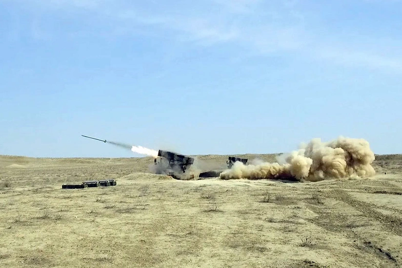 Azərbaycan Ordusunun həftəlik fəaliyyəti ilə bağlı görüntülər yayılıb