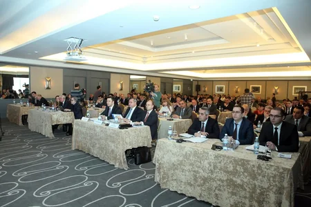 Bakıda “2016-2020 ci illər üçün Layiqli Əmək üzrə Ölkə Proqramı”na həsr olunan seminar başlayıb