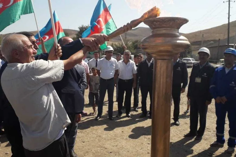 Cəlilabad rayonunun yaşayış məntəqəsinə təbii qaz verilib