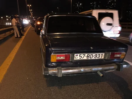 Bakıda zəncirvari yol qəzası baş verib - VİDEO