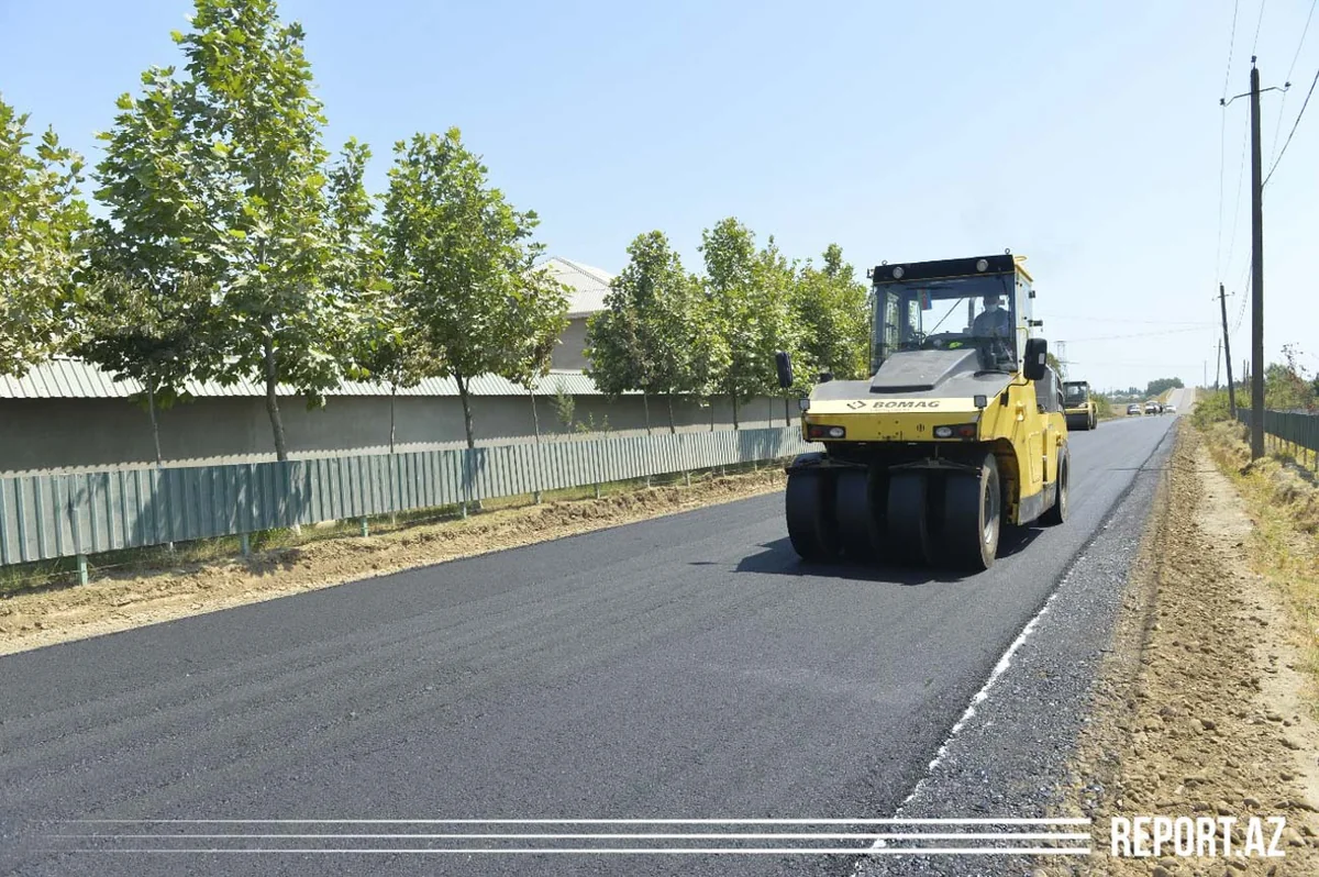 Lənkəranda ən böyük qəsəbənin avtomobil yoluna asfalt döşənir