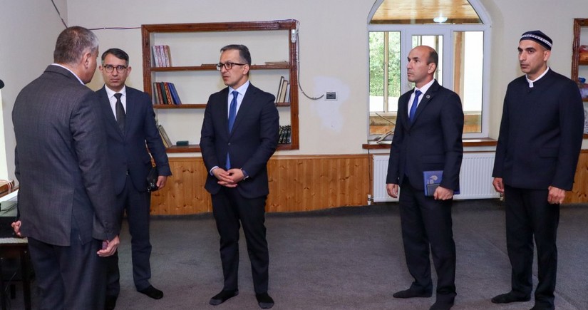 Ramin Məmmədov Astarada dini ibadətgahların fəaliyyəti ilə tanış olub