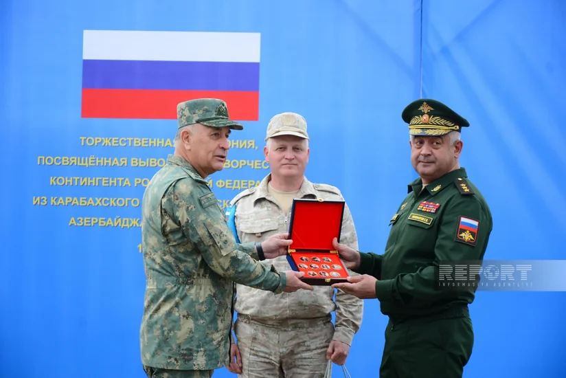 Командующий РМК в Карабахе награжден орденом России За воинскую доблесть