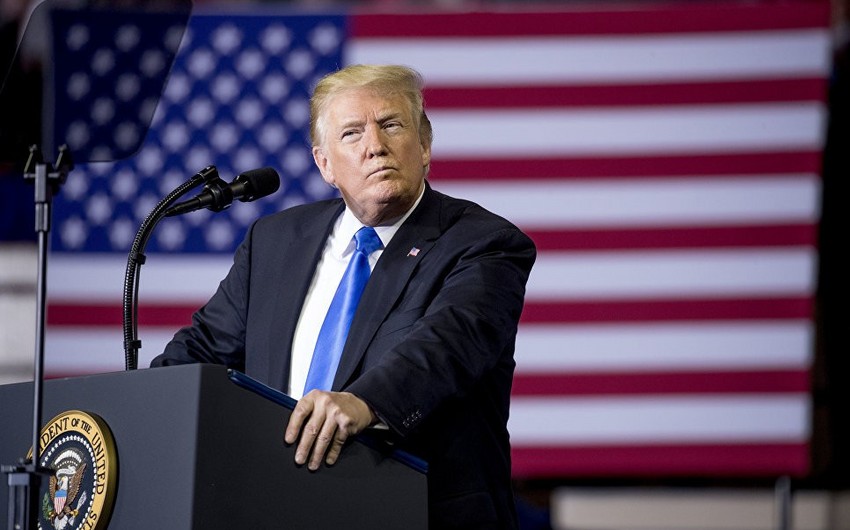 Donald Tramp tutduğu vəzifədə öz işini 5 + kimi qiymətləndirib