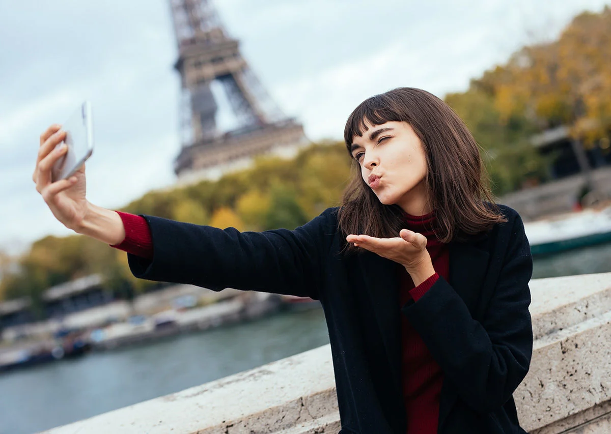 İnsanların selfiyə münasibəti onlar haqda nəyi deyir?