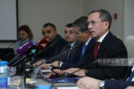 Əhməd Obalı ilə Milli Məclisin deputatları arasında görüş olub