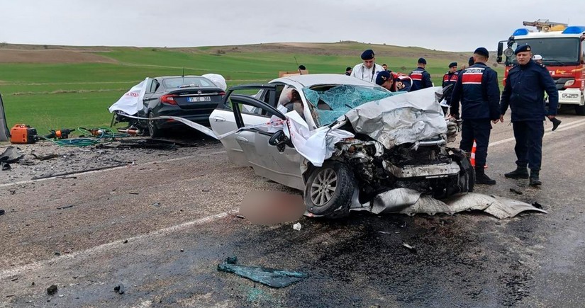 Türkiyədə bayram günlərində baş verən yol qəzalarında 40-dan çox adam ölüb