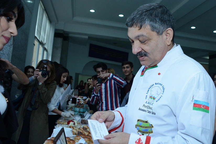 Famous chef and food blogger working on joint TV project