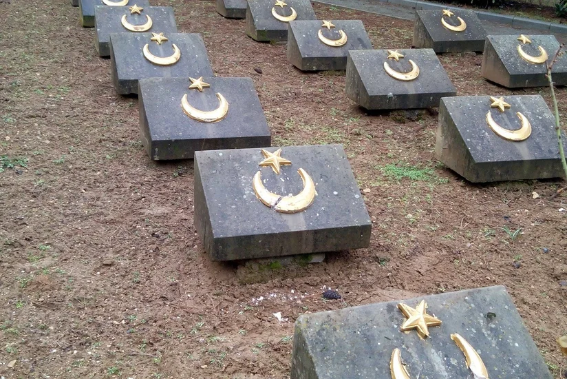 В Севастополе совершен акт вандализма в отношении мемориала турецким солдатам - ВИДЕО