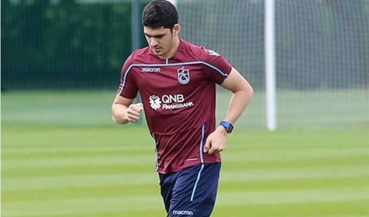 Trabzonsporun baş məşqçisi azərbaycanlı futbolçu ilə bağlı yeni qərar qəbul edib