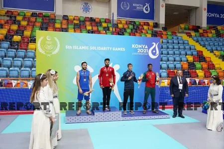 Azərbaycan və Türkiyə kikboksçusundan maraqlı jest
