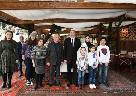 Prezident İlham Əliyev Novruz bayramı münasibətilə ümumxalq şənliyində iştirak edib - YENİLƏNİB-3