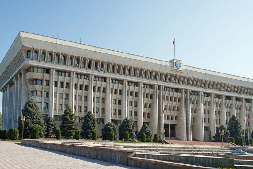 Парламент Кыргызстана избрал Мухаммедкалыя Абылгазиева новым премьер-министром