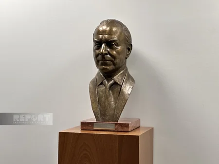 Ulu Öndərin ABŞ-dakı büstünün müəllifi: “Heydər Əliyevdə əsl liderin unikal vəhdəti vardı”