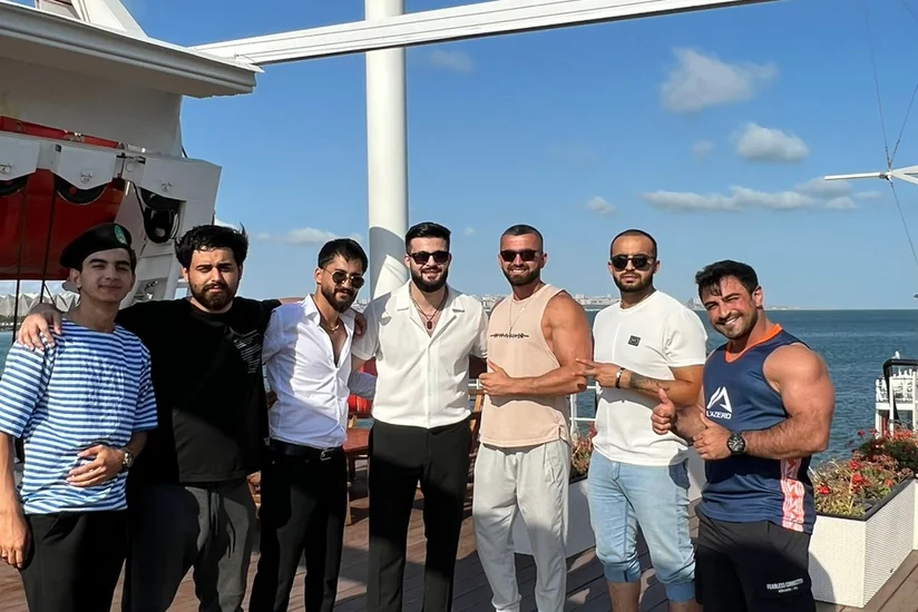 Azərbaycanlı dünya çempionu Rusiyada fəaliyyət göstərən müğənninin klipində yer alıb