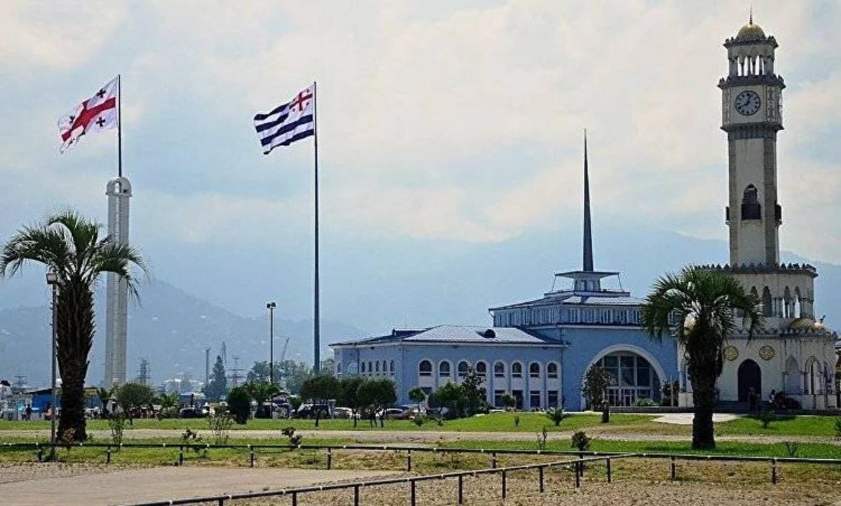 Gürcüstanda dörd məmur rüşvət üstündə saxlanılıb