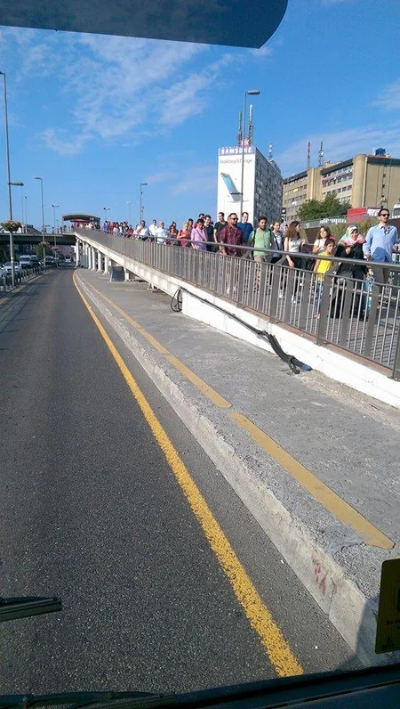 ​İstanbulda ictimai nəqliyyat ödənişsiz işləyir - FOTO