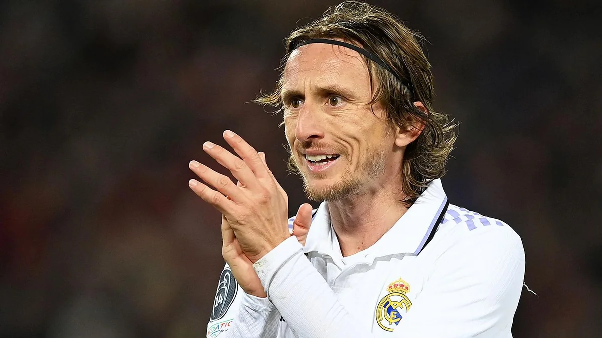 Luka Modriç Mahir Emrelinin çıxış etdiyi klubdan təklif alıb