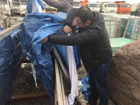 “Azəravtoyol” ASC Mikayıl Müşfiqin büstünün yerindən götürülməsi ilə bağlı açıqlama yayıb - FOTO