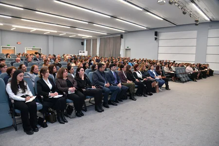 Təhsil müəssisələrinin direktorlarına 8 martla bağlı tapşırıqlar verilib