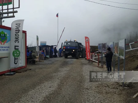36 vehicles of peacekeepers travel freely along Khankandi-Lachin road