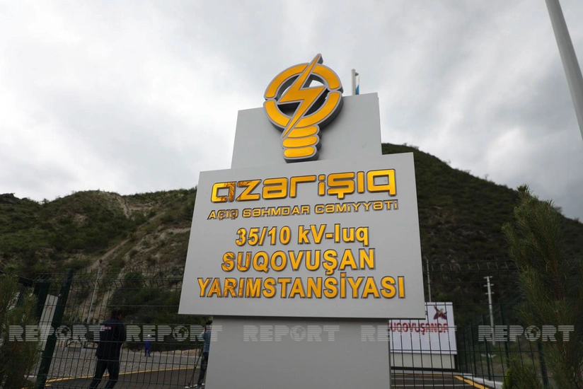 Suqovuşan yarımstansiyası qəsəbəni tam elektrik enerjisi ilə təmin edir
