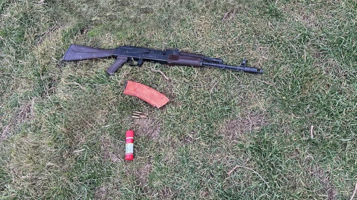 Masallıda çay kənarından Kalaşnikov avtomatı aşkarlanıb