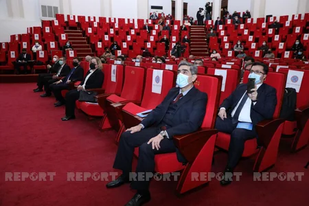 Təcili tibbi yardımla bağlı simpozium keçirilib