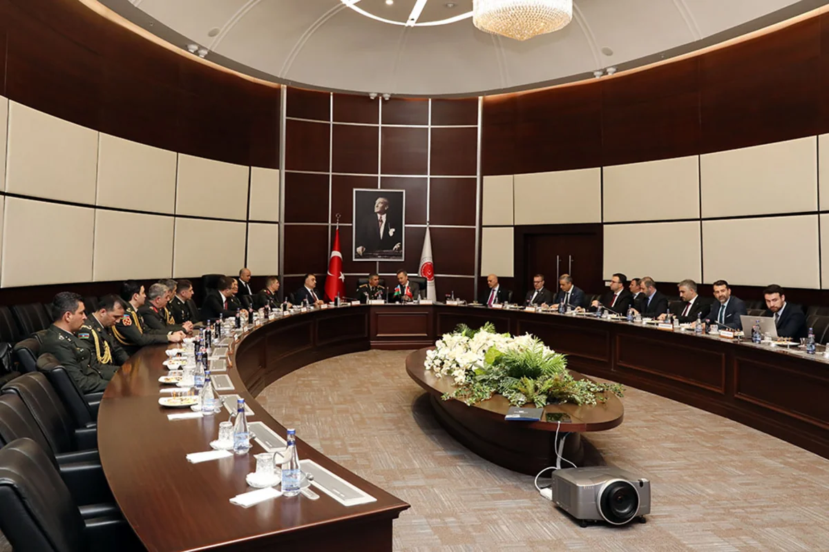 Azerbaijan, Türkiye mull development prospects of military-technical cooperation