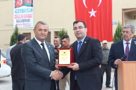 ​Əskişəhərdə iki prospektə Qarabağ və Gəncə adları verilib