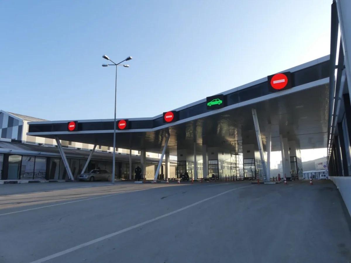 Ermənistanla Gürcüstan arasındakı “Sadaxlı” sərhəd-buraxılış məntəqəsi işini dayandırıb