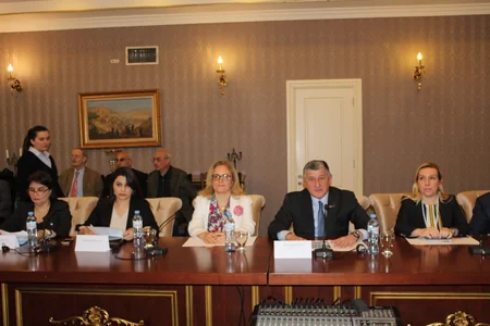 Tbilisidə “Soyqırımı hadisələri müasir elmi araşdırmalarda mövzusunda Beynəlxalq konfrans keçirilib