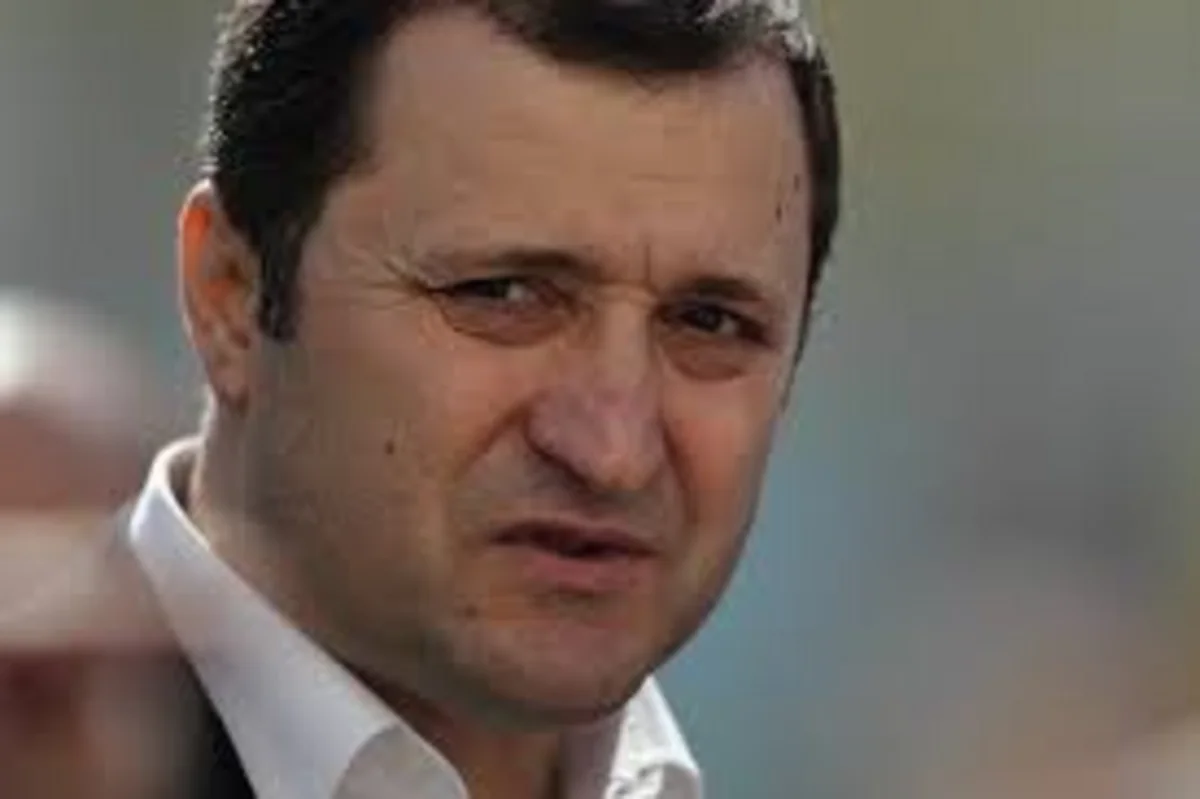 Moldovanın sabiq baş nazirinin həbs müddəti uzadılıb