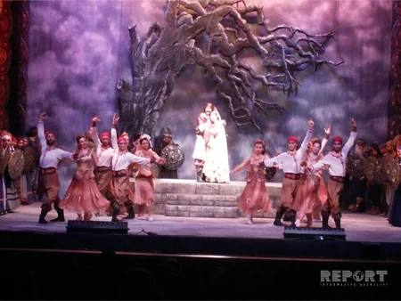 ​Mersin Dövlət Opera və Balet Teatrında Koroğlu operasının təqdimatı olub