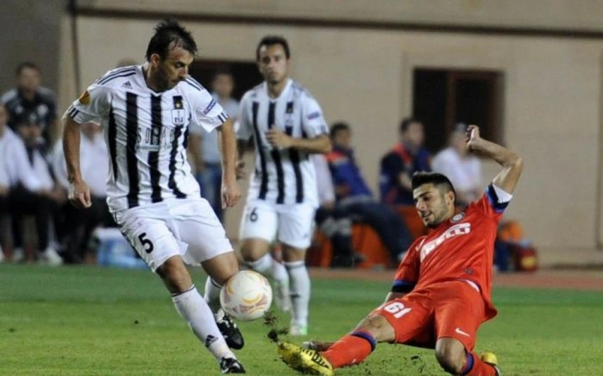 Neftçinin sabiq müdafiəçisi: Rusiya futboluna qarşı sanksiyaların heç bir əsası yoxdur