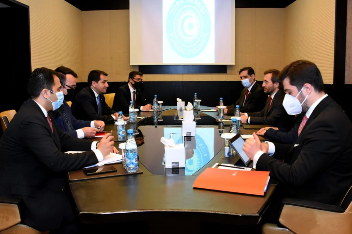 Hikmat Hajiyev meets with Fahrettin Altun