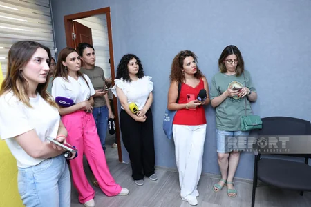 Dövlət Agentliyi son altı ayda 43 mindən çox müraciəti cavablandırıb