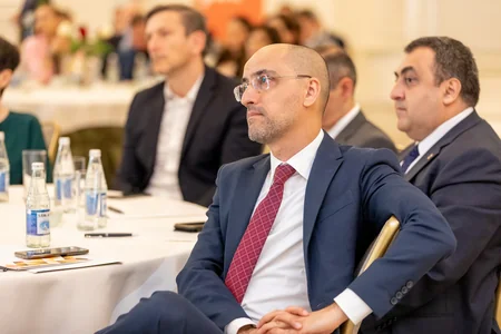 “PwC Azərbaycan” 5-ci İllik CEO Sorğusunun nəticələrini təqdim edib