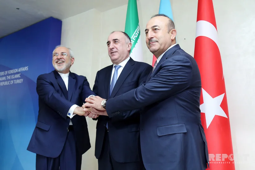 Azərbaycan, İran və Türkiyə XİN başçılarının Bakı Bəyannaməsinin mətni açıqlanıb