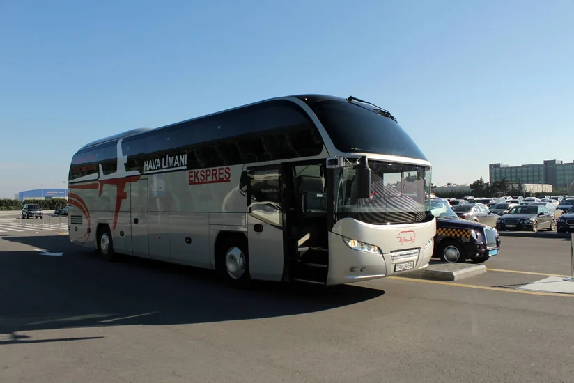 BakuBus установил дополнительную остановку в аэропорту