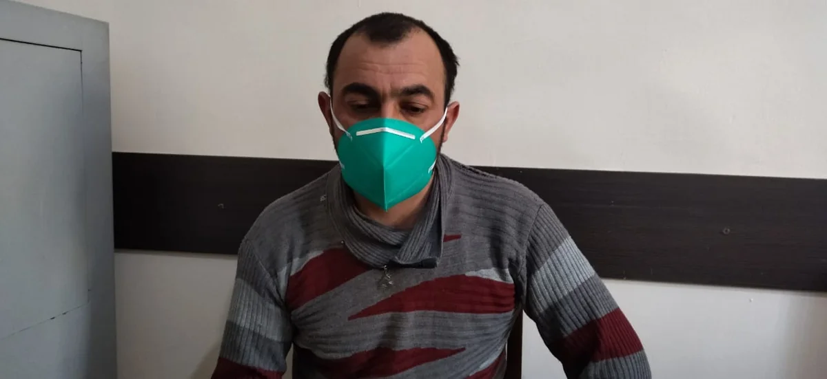 Qaxda evlərdən elektrik naqillərini oğurlayan şəxs saxlanılıb